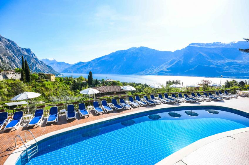 Holiday apartment with balcony or terrace, air conditioning and pool - BF-YD8VF - foto 8