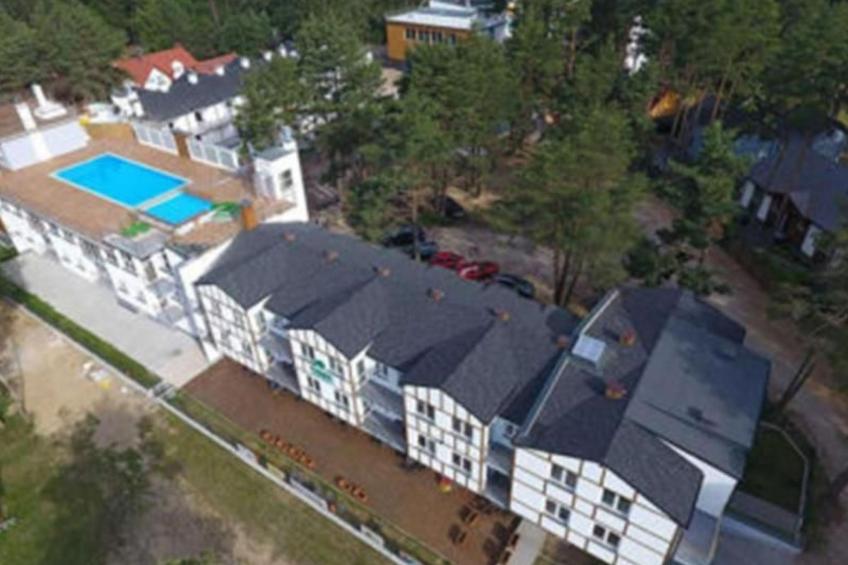 "Apartment 18B" mit Schwimmbad - foto 3