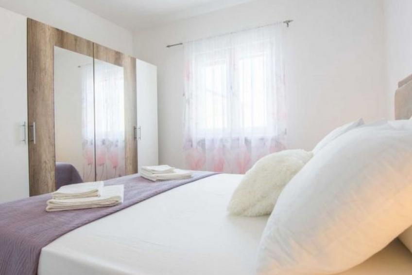 Holiday house Flora with pool - foto 22