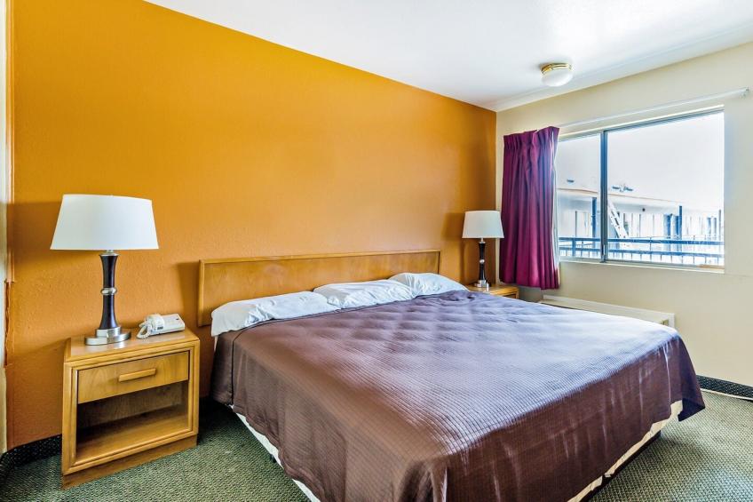 Premium King Bed
