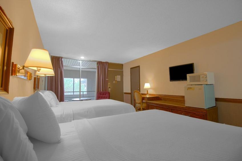2 Queen Beds Non-Smoking - foto 7