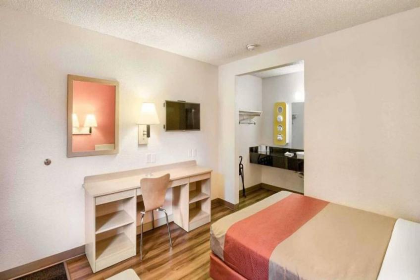 1 Queen Bed - foto 7