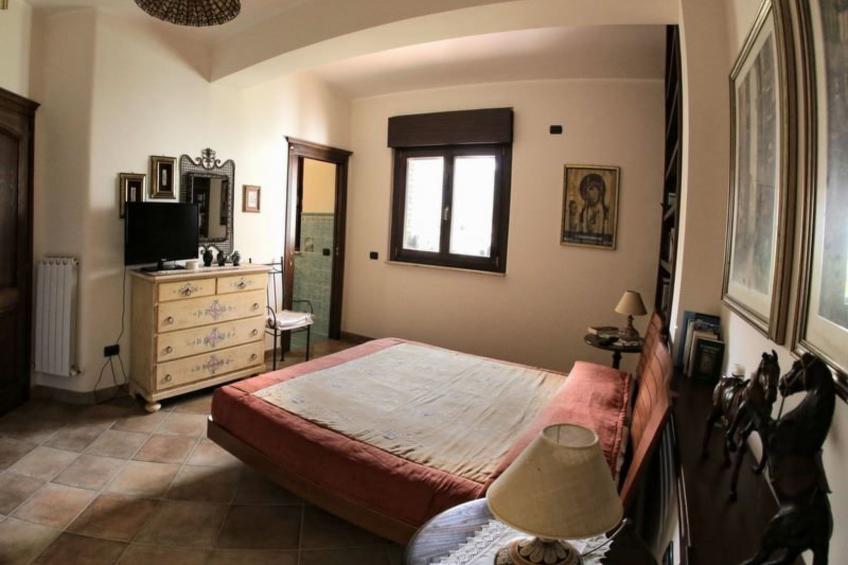 Villa mit privatem Pool in der Nähe der Strände von Palmi - foto 13