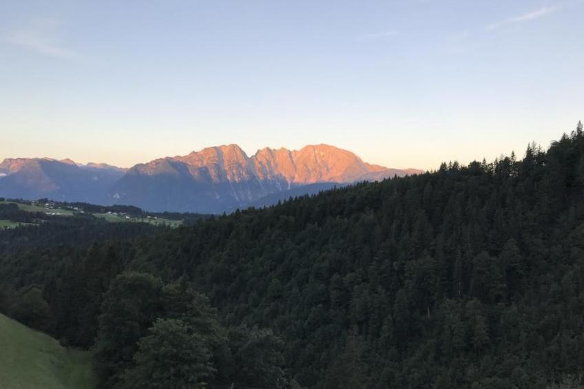 mit Blick auf die Berge - foto 27