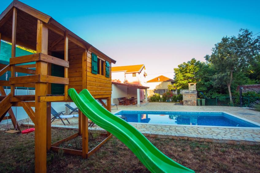 Haus in Grubine mit Außenpool - foto 60