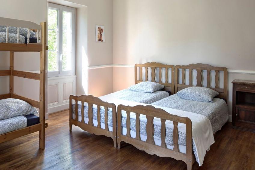 Schloss mit Überlaufpool an der Dordogne - foto 22