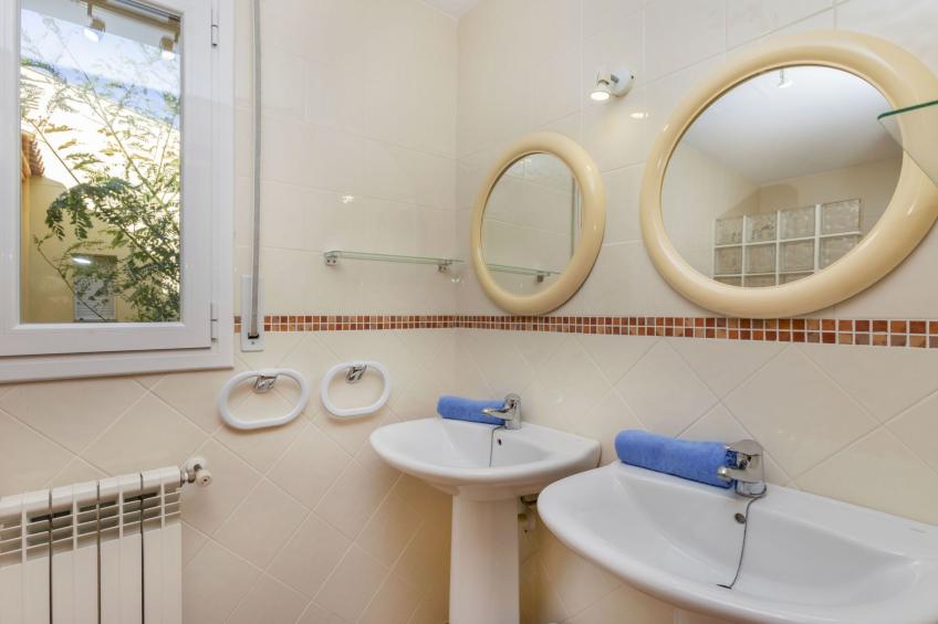 Urb Las Tres Calas - foto 18