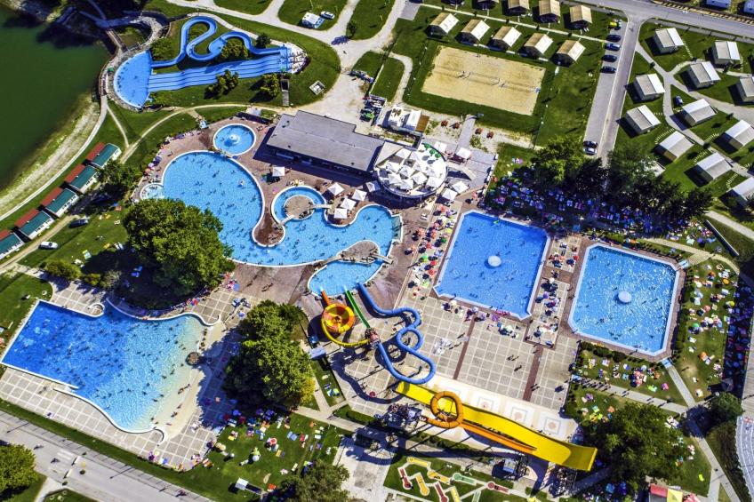 Lakeside Luxury Retreat Mobile Homes with Thermal Riviera Tickets - Three Bedroom Mobile Home 15\/019 - foto 15