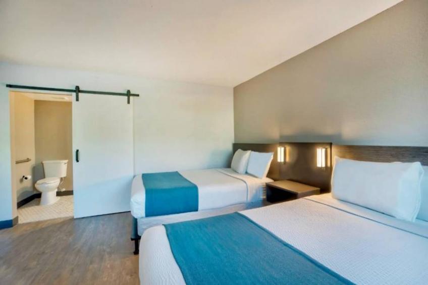 2 Full Beds  Premium Micfridge - foto 8
