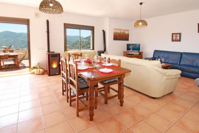 Villa Los Poyatos, beheizter Pool, Wifi, AC,BBQ - foto 19