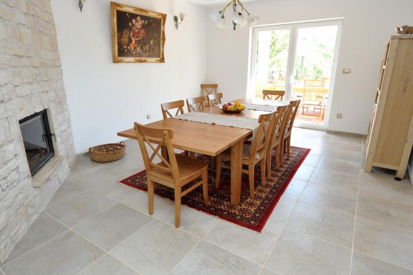 Alleinstehendes Ferienhaus mit Swimmingpool - foto 14