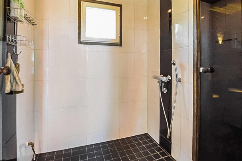 Lepovalkeinen - foto 16