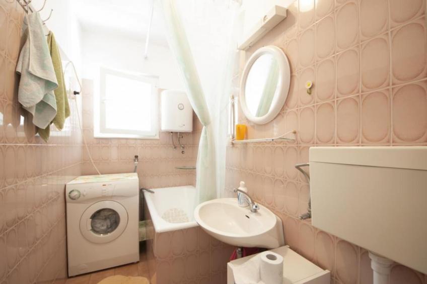 Apartments Mira - One Bedroom Apartment with Balcony(A2) - foto 10