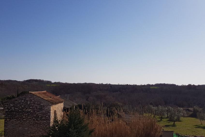 "The Village" - foto 3