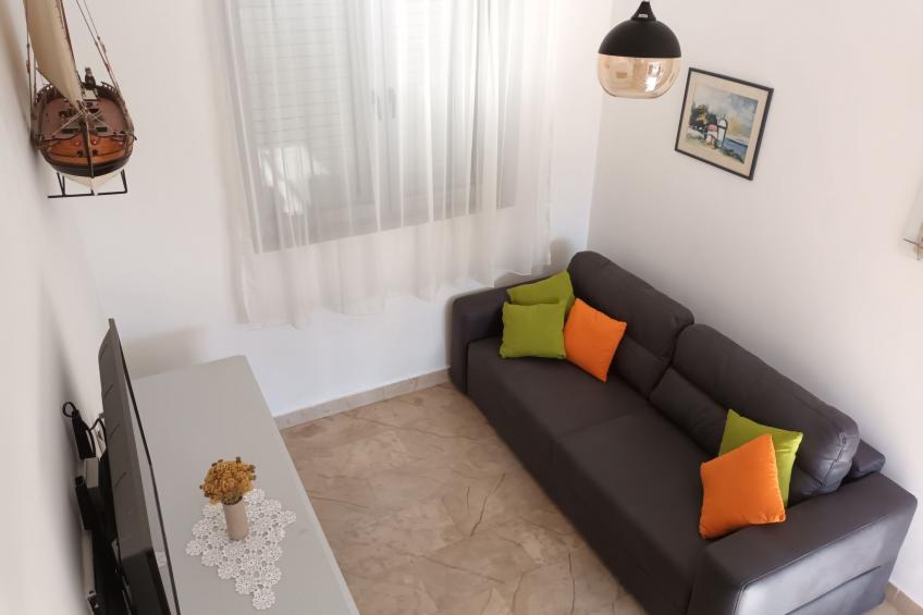 Gesamtes Ferienhaus in Sumartin mit Privatem Pool - foto 27