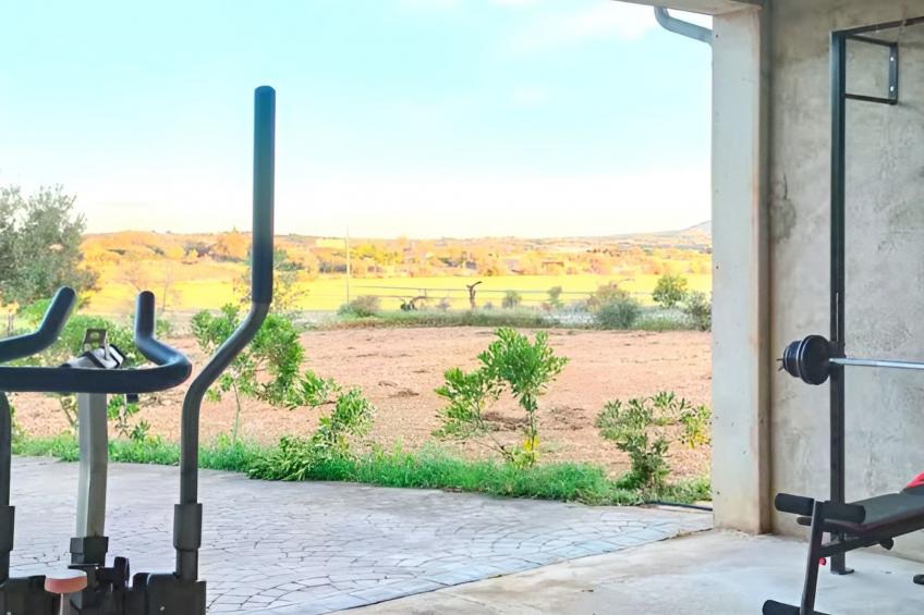 Finca mit großem eingezäunten Pool und Klimaanlage. - foto 24