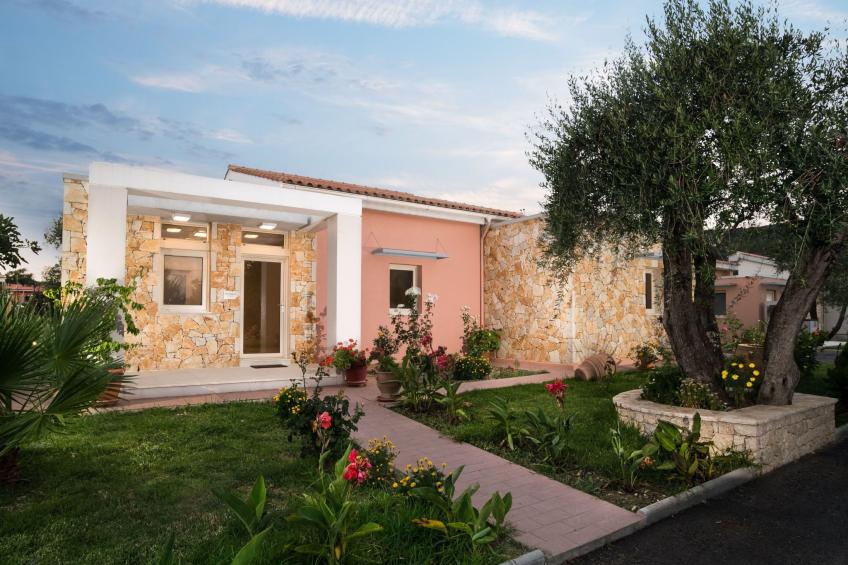 Villa Thalassa mit Schwimmbad und Garten - foto 3