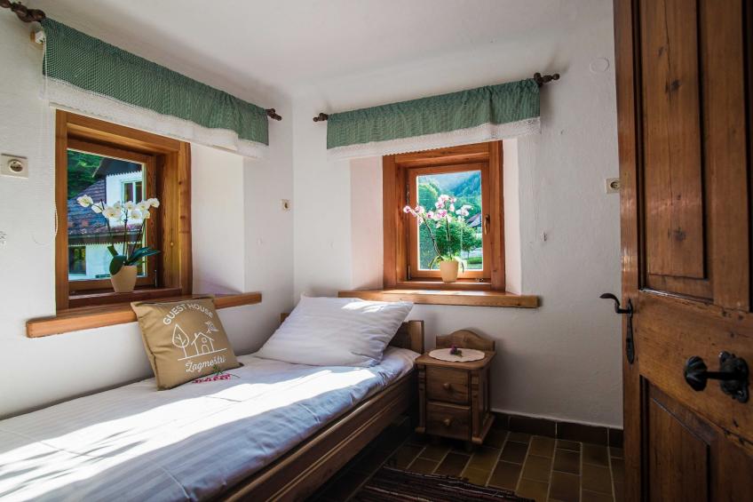 Rustic Authentic Holiday Home with Terrace and Wood Stove - Three Bedroom Holiday Home with Terrace - foto 13