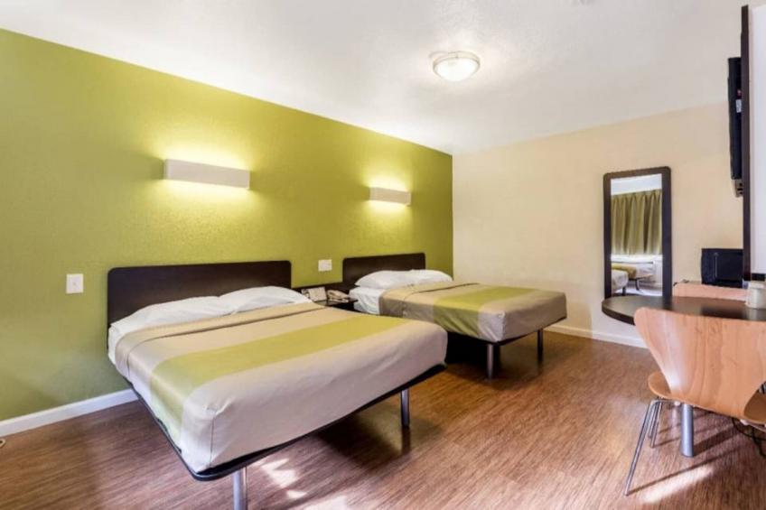 2 Full Beds  Mobility Accessible Tub Nsmk - foto 14
