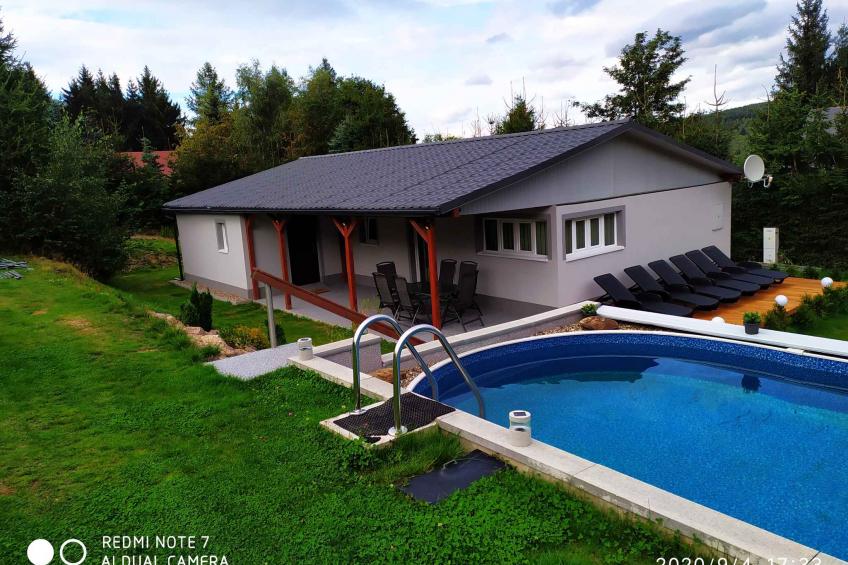 Bungalow with the outdoor pool and fitness equipment - BF-FC3CZ