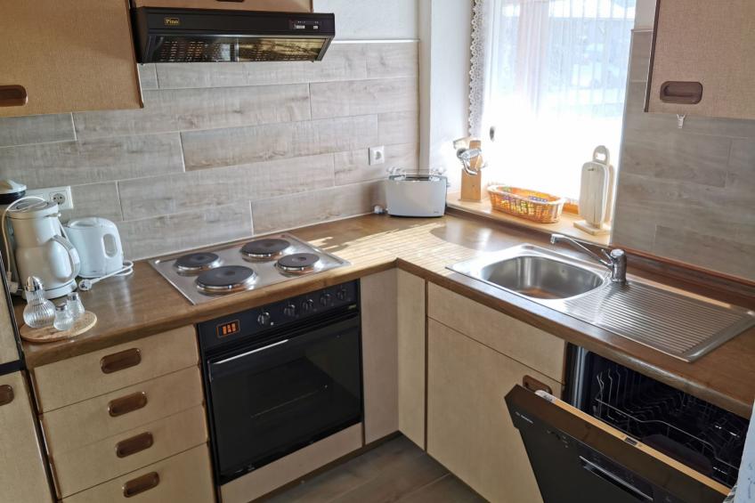 mit komplett eingerichteter Küchenzeile im Wohnraum - foto 9