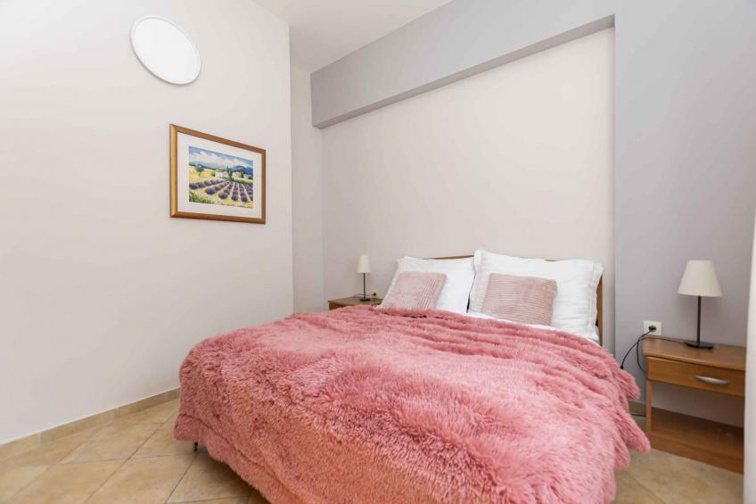 Vakantiewoning met terras en zwembad - VW-Z9JVP - foto 17