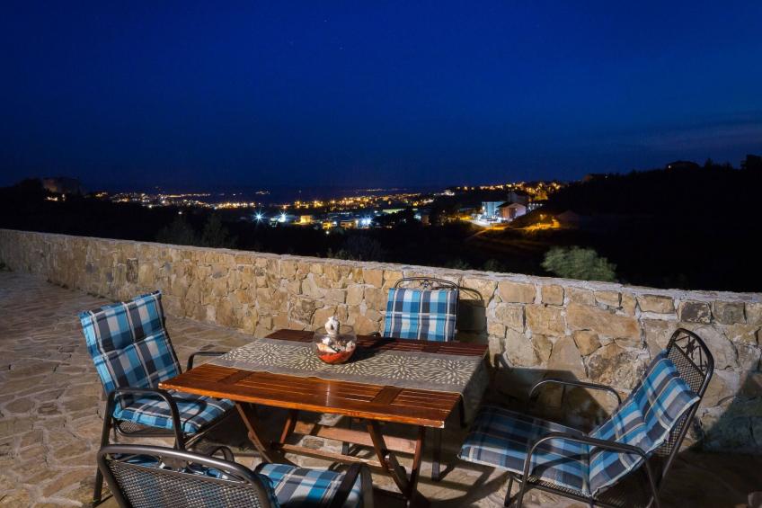 Schöne Steinvilla Divino mit Pool und Ausblick - foto 49