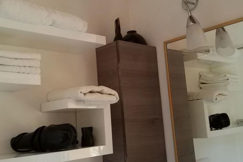 Kleines feines helles Appartment im Gruenen mit Meerblick - foto 7