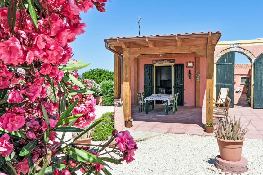 Wohnung in Calasetta mit Grill und Garten