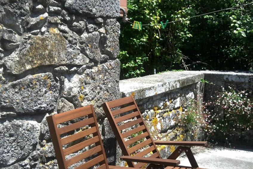 Kleines Ferienhaus mit Terrasse und Parkplatz - foto 13
