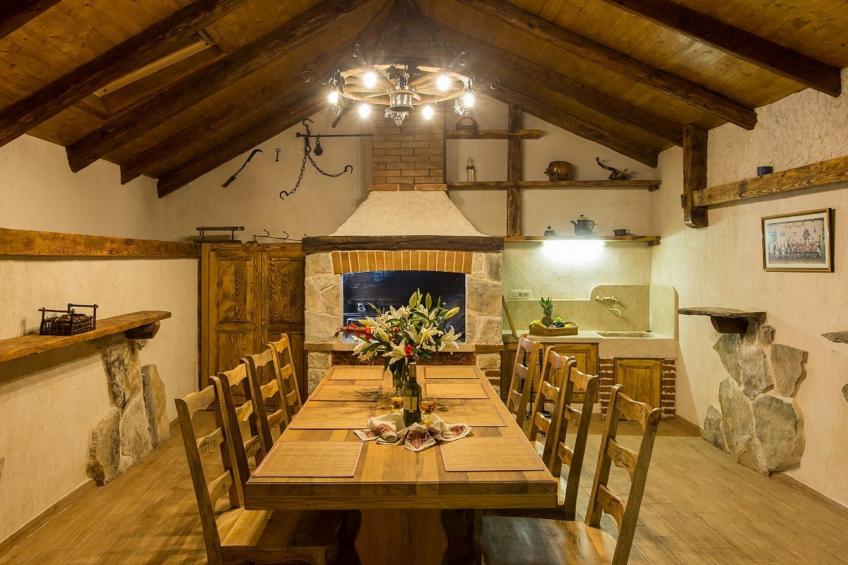 Villa Falcon Rook - Four-Bedroom Villa with Terrace and Swimming Pool - foto 21