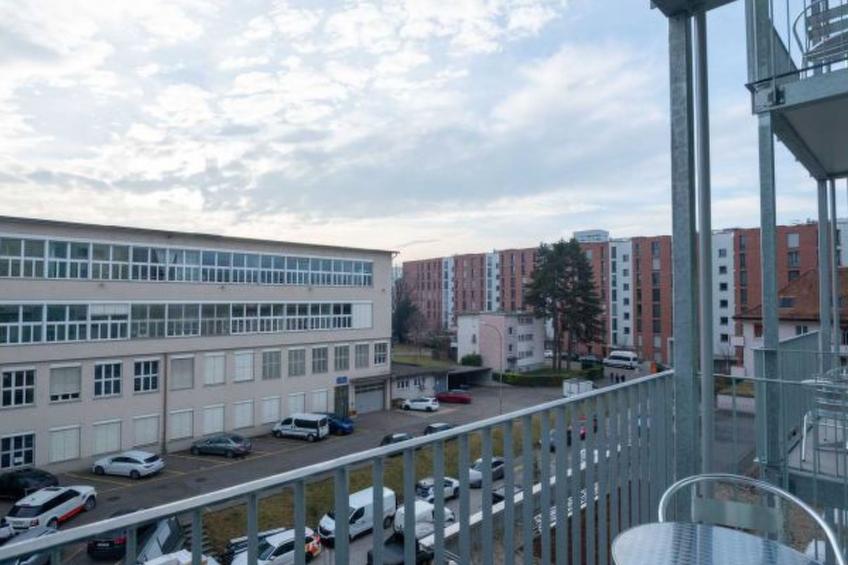 ZH Red 3 - Letzigrund HITrental Apartment - foto 5
