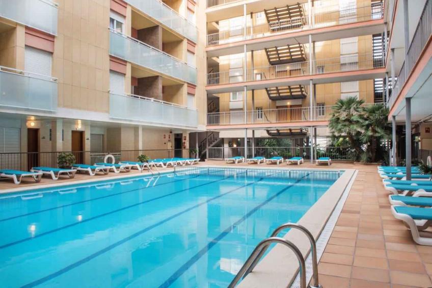 Vakantiewoning met gemeenschappelijk zwembad - VW-CK64J - foto 8