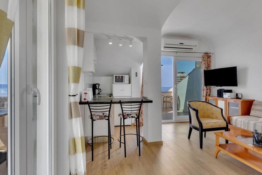 Villa Margitta mit Pool, Tennisplatz und Meerblick - foto 15