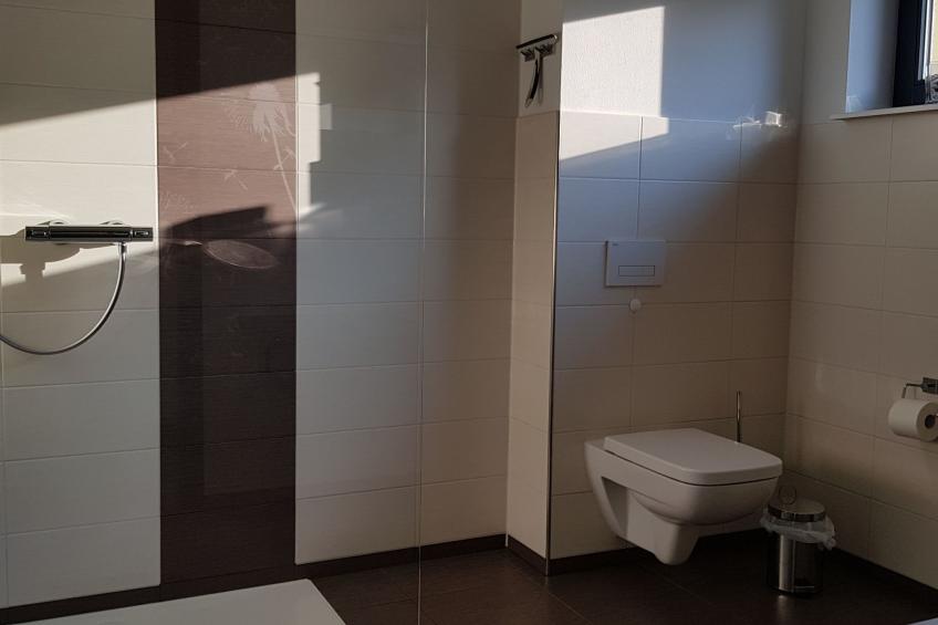 Moderne, niveauvoll eingerichtete Ferienwohnung - foto 23