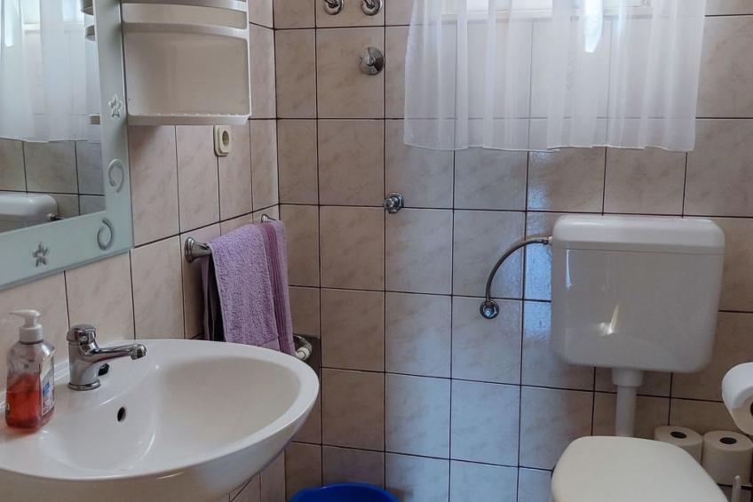 für 3 Personen in Sevid, Adriaküste Kroatien - foto 8
