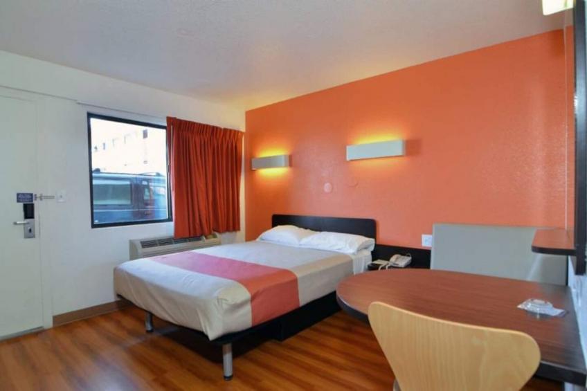 1 Queen Bed - foto 7