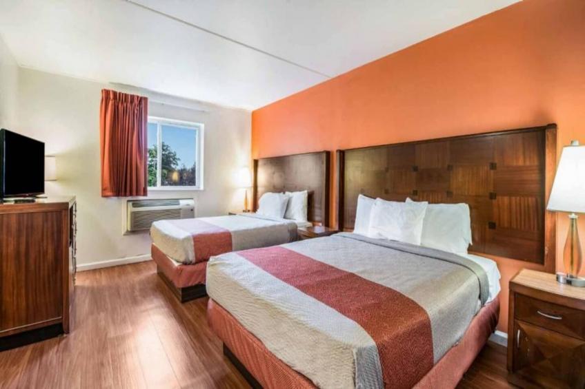 2 Full Beds  Non-Smoking - foto 4
