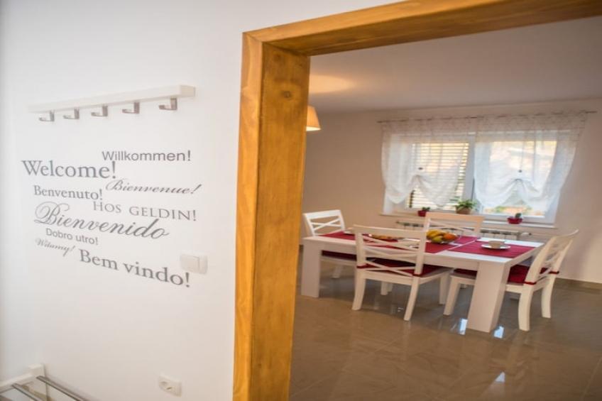 Chic Apartment Tribalj with Private Balcony - One Bedroom Apartment - foto 4