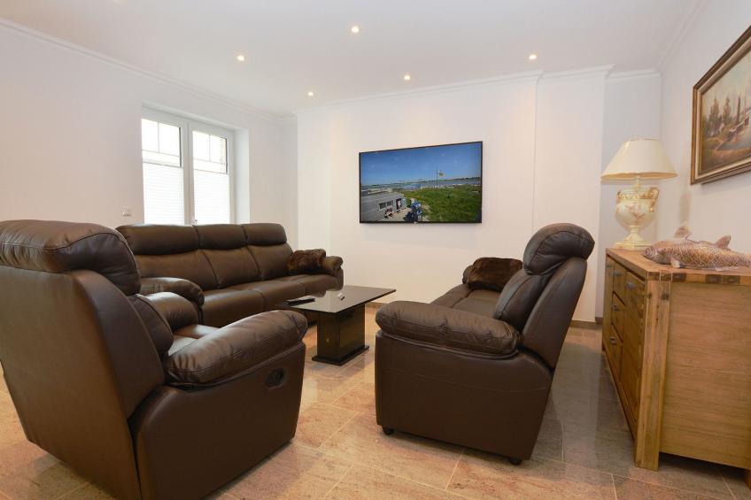 Merzijana Eerdgeschoss in Stinteck - foto 11