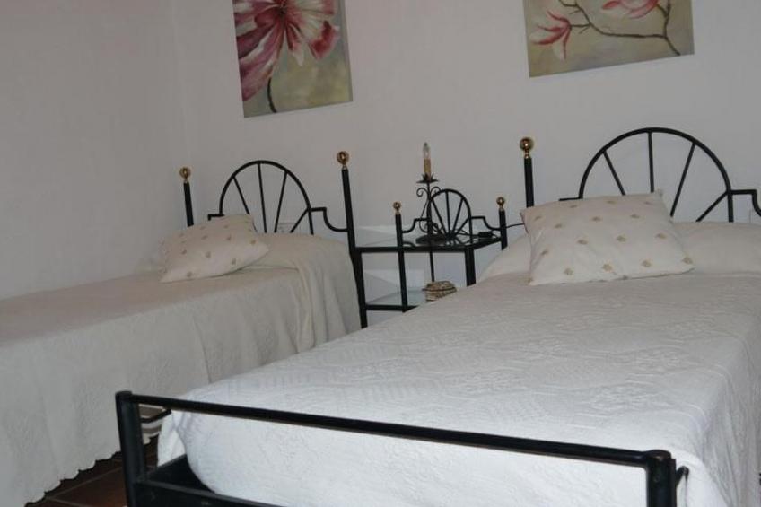 Renoviertes Ferienhaus in Sant Carles De Peralta mit Eigenem Pool - foto 13