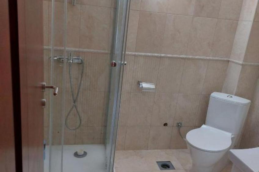 Deluxe City Escape with Modern Comforts & Garage - Double Room - foto 10