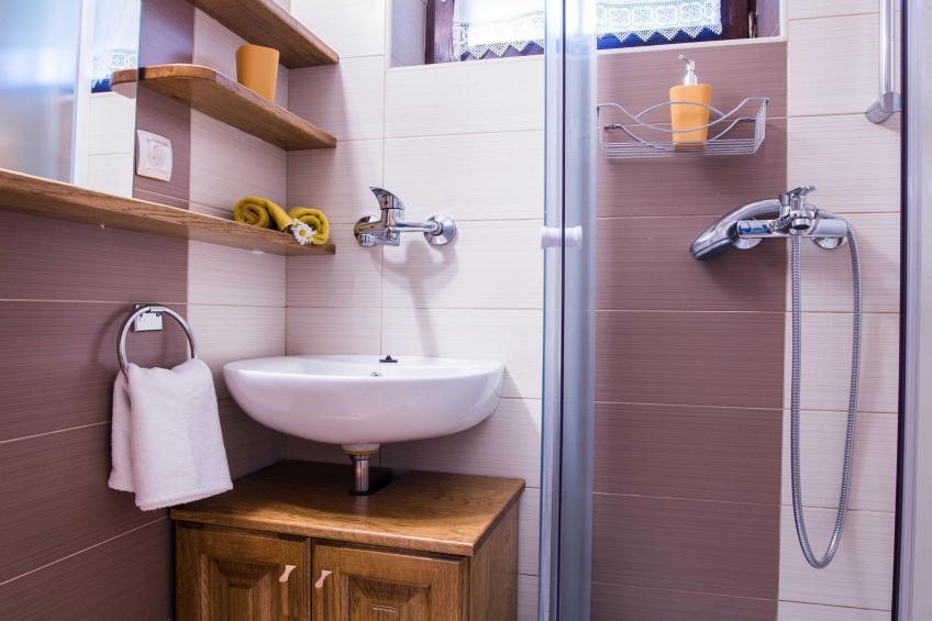 Rustic Authentic Holiday Home with Terrace and Wood Stove - Three Bedroom Holiday Home with Terrace - foto 23