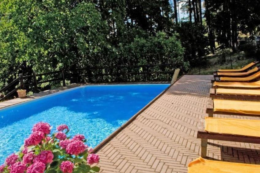 Wohnung in einer alten Villa mit Schwimmbad - foto 4