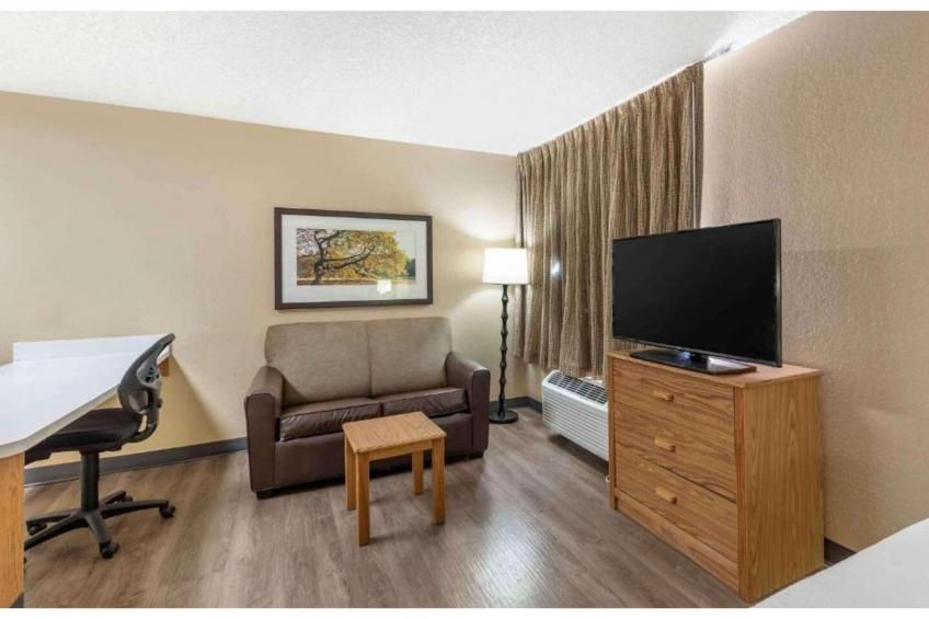 1 Queen Bed | Suite, Non-Smoking, Kitchen - foto 4