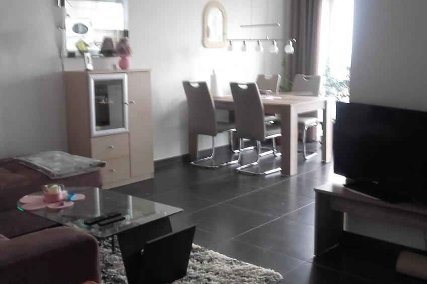 Wohnung mit großer Gartenterrasse und Ausblick - foto 12