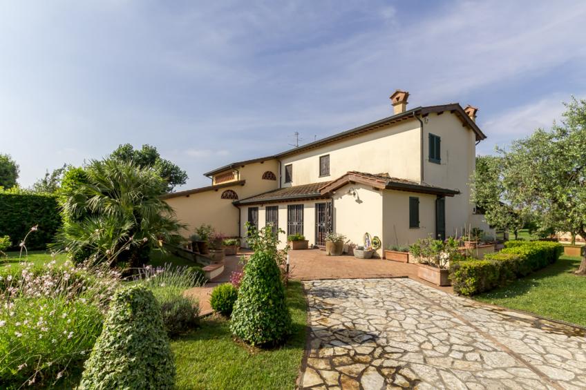 Villa Pallina with Pool