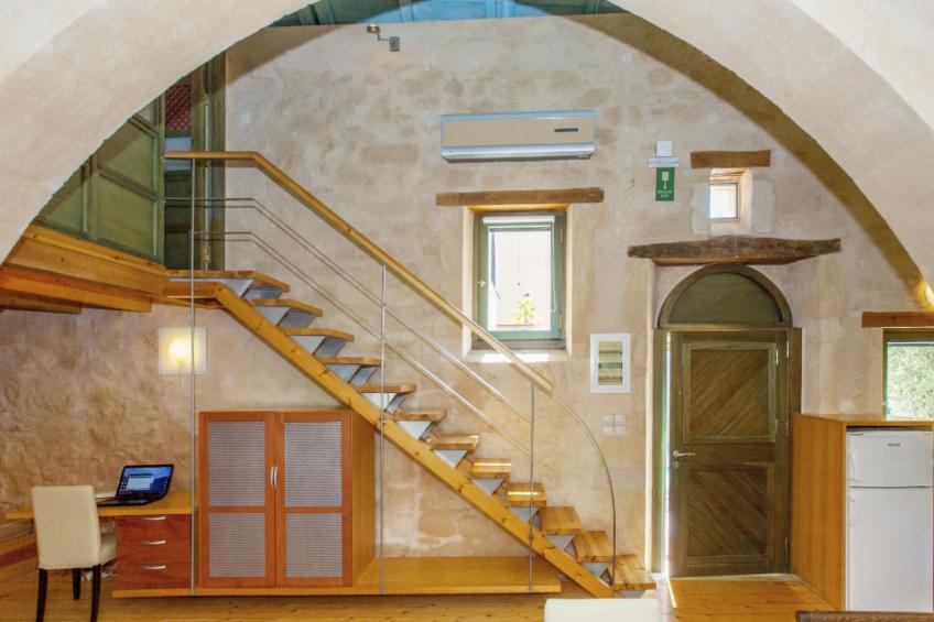 mit privatem Pool in Roustika - foto 8