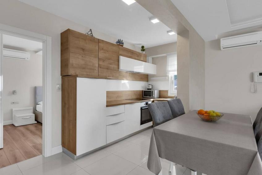 Apartment Hrvoje - nur 50m bis zum Meer - foto 9