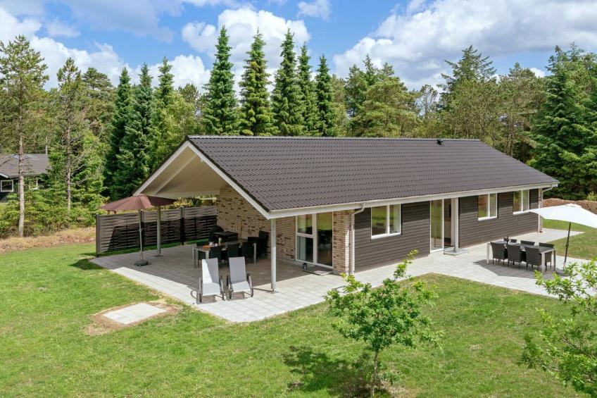 "Alona" - 250m from the sea in NE Jutland